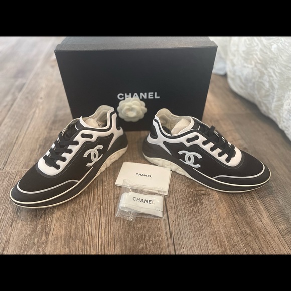 CHANEL Shoes Chanel Tennis Shoes Logo Black White Poshmark